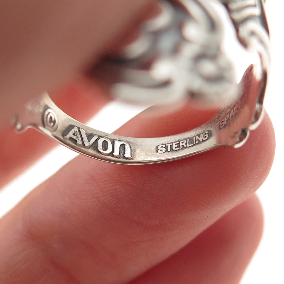 Avon 925 Sterling Silver Vintage 1975 Treasured Heart Adjustable Ring Size 8.5