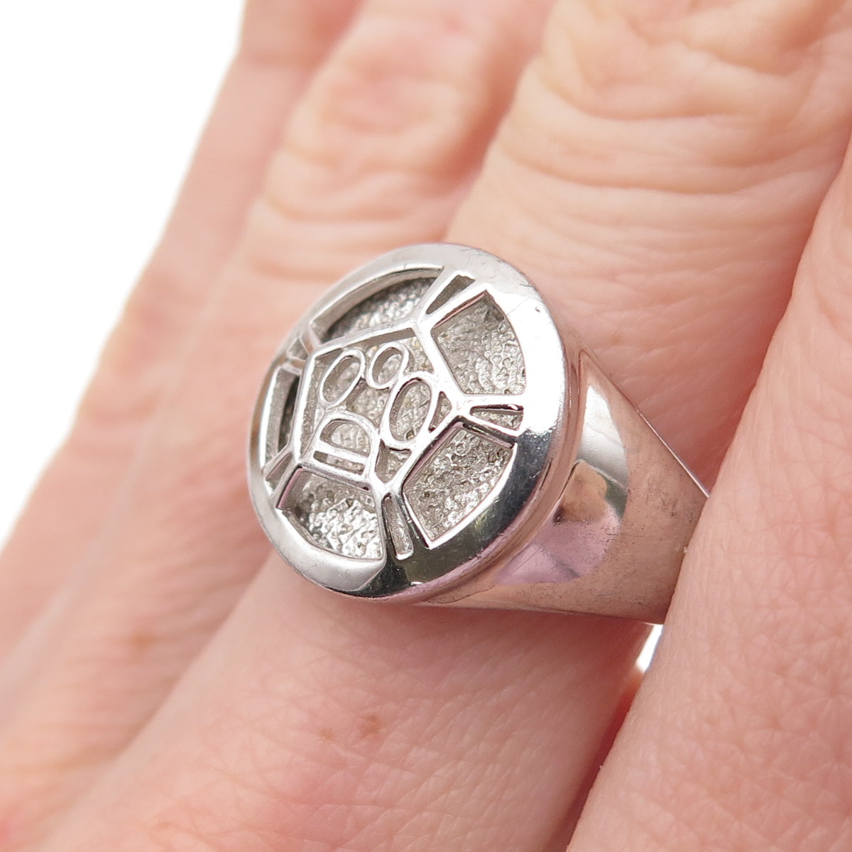 925 Sterling Silver Vintage Dog Paw Signet Ring Size 7.75