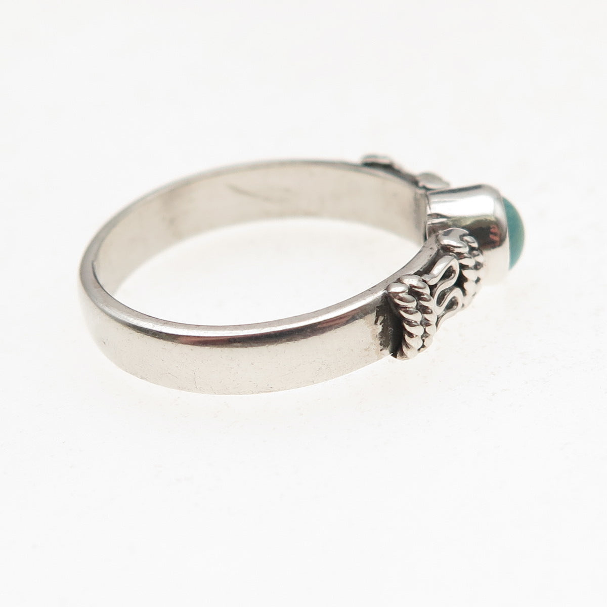 925 Sterling Silver Vintage Real Turquoise Oxidized Ring Size 7.5