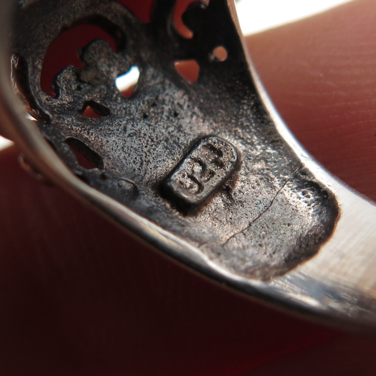 925 Sterling Silver Vintage Real MOP Swirl Oxidized Ring Size 6