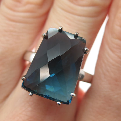 925 Sterling Silver Vintage Ocean Blue C Z Modernist Ring Size 8.5
