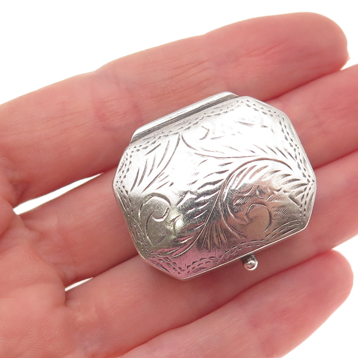 925 Sterling Silver Vintage Engraved Floral Oxidized Pill / Snuff Box