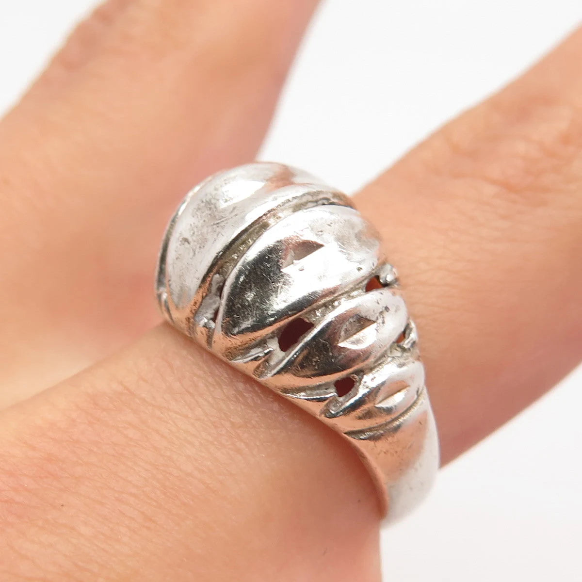 925 Sterling Silver Vintage Domed Ring Size 6