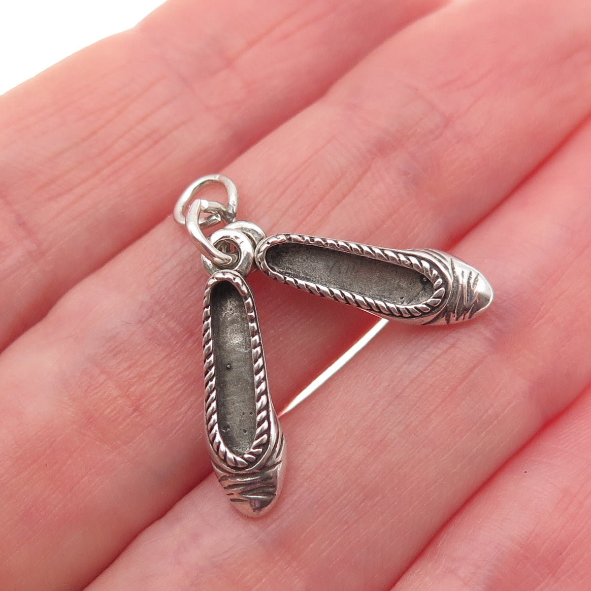 925 Sterling Silver Vintage Ballet Shoes Oxidized 3D Mini Charm Pendant
