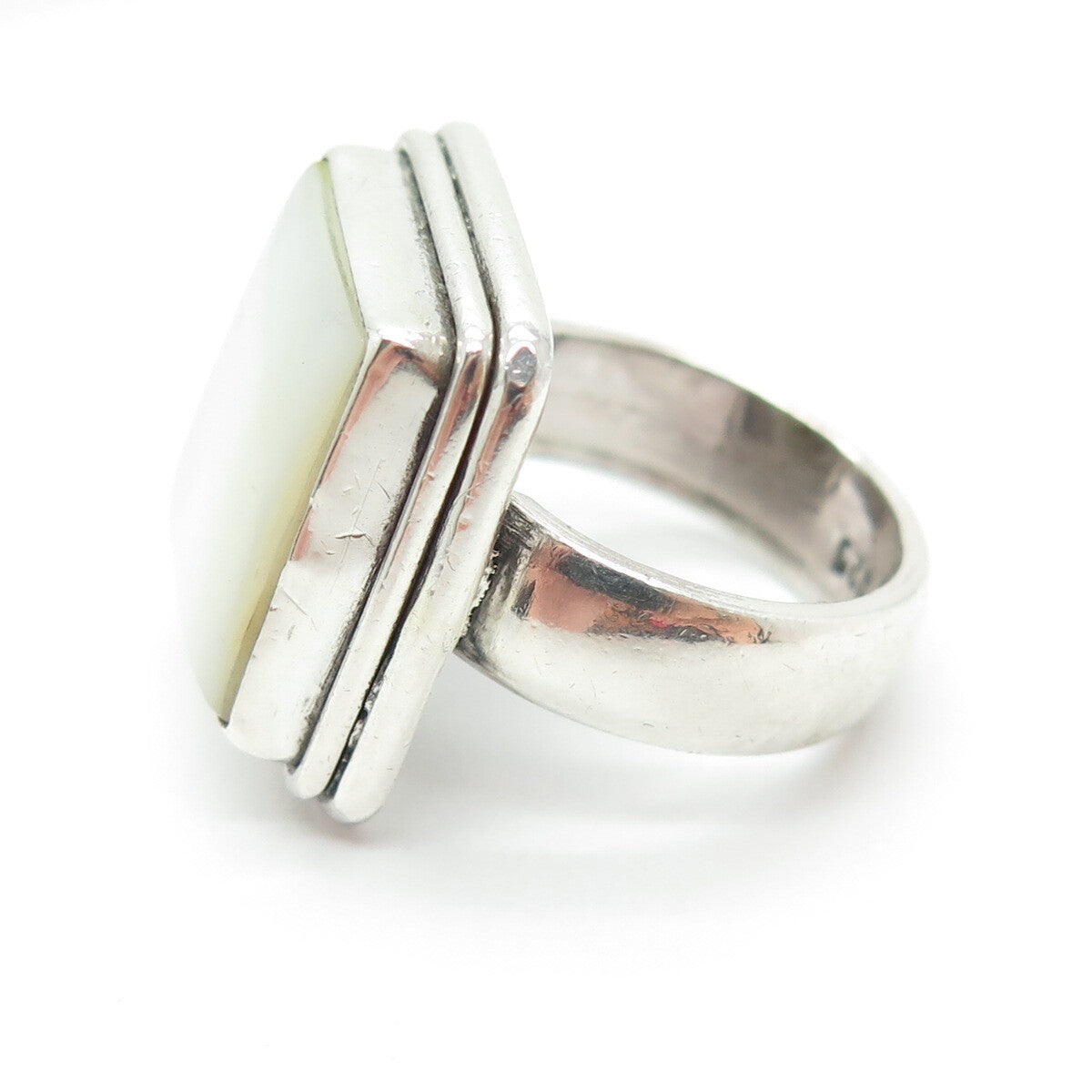 925 Sterling Silver Vintage Real Mother-of-Pearl Modernist Ring Size 6