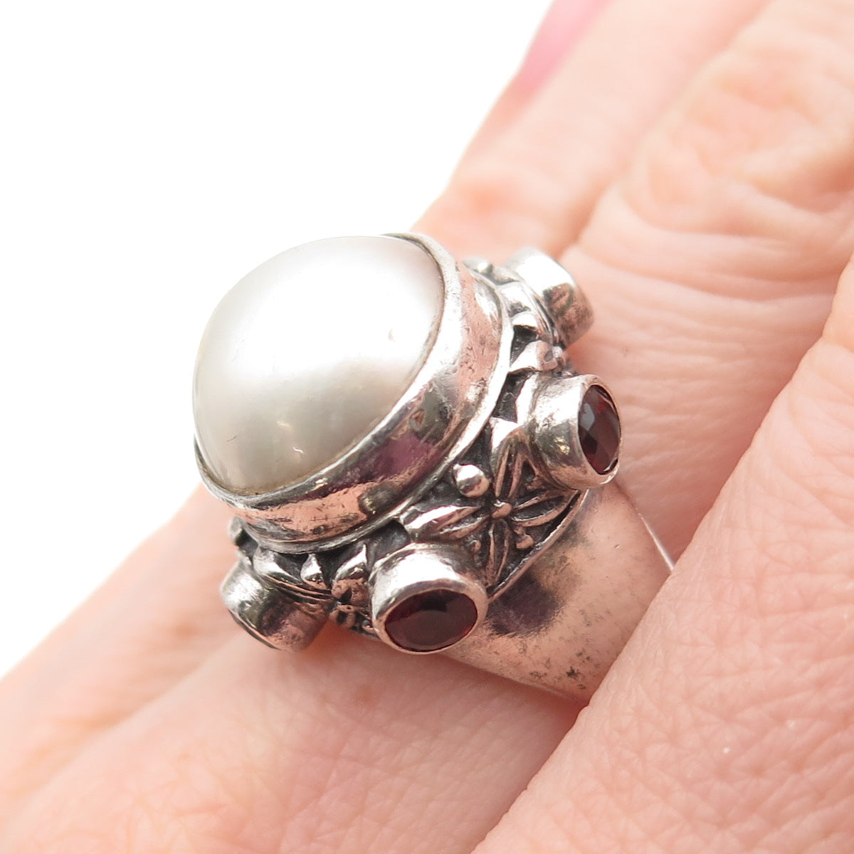 925 Sterling Silver Vintage Real Pearl & Red Garnet Modernist Ring Size 7