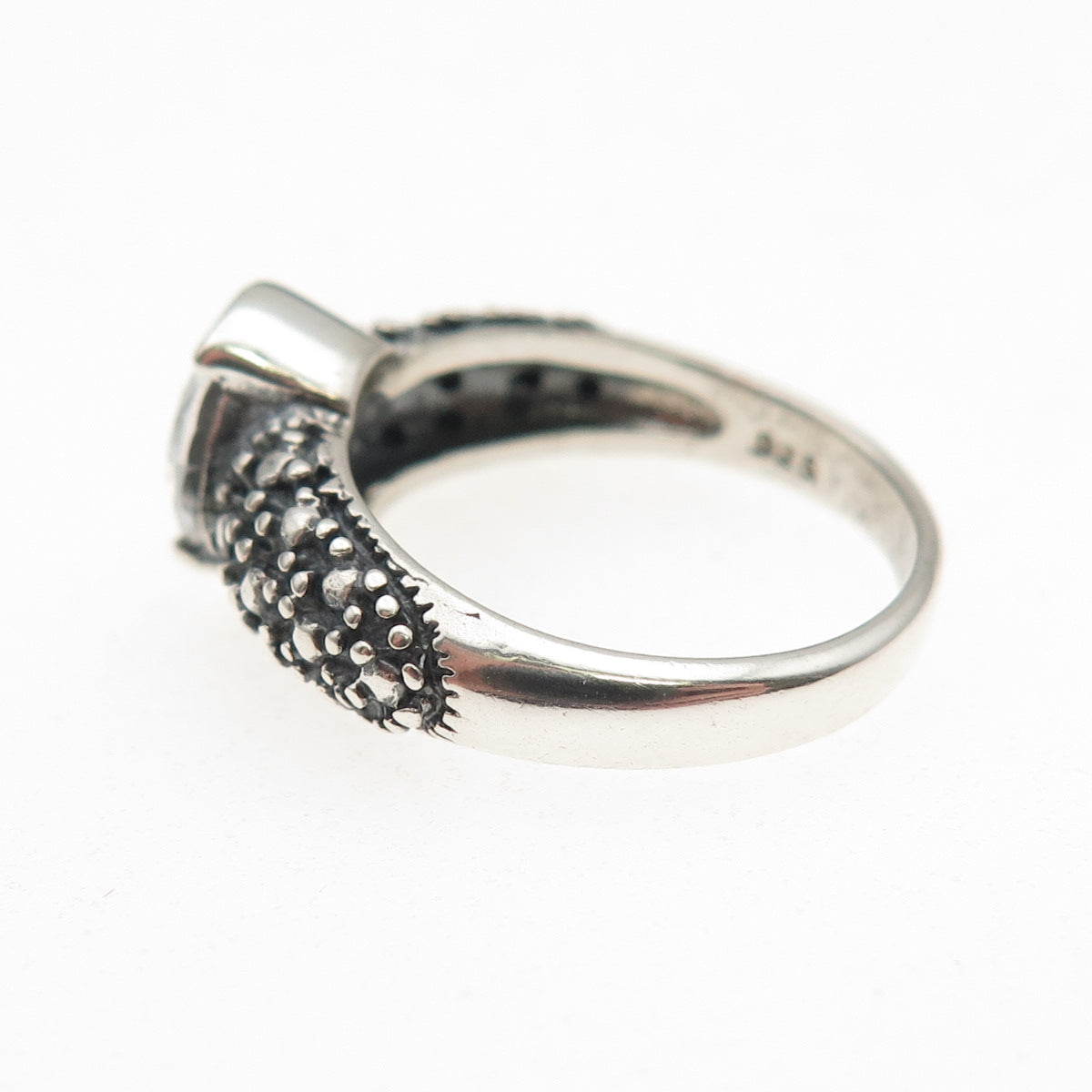 925 Sterling Silver Vintage Round-Cut C Z Oxidized Ring Size 5.25