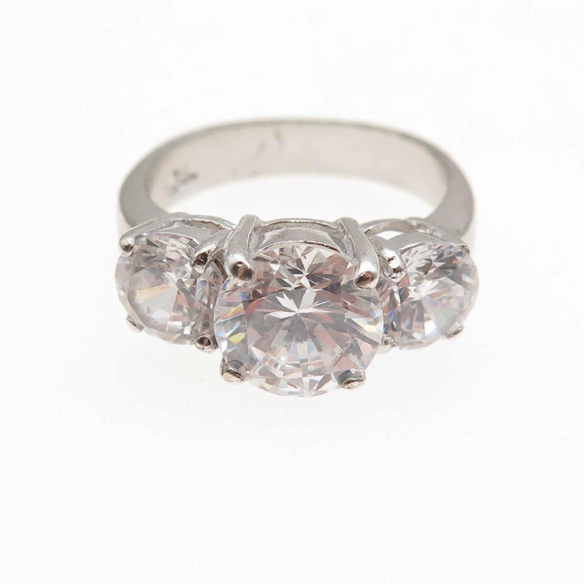 925 Sterling Silver Round-Cut C Z Engagement Ring Size 6.25