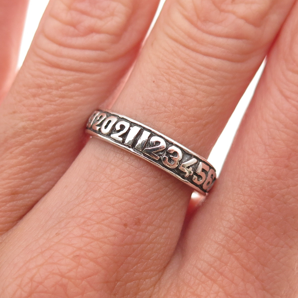 925 Sterling Silver Vintage Natural Numbers Oxidized Band Ring Size 7