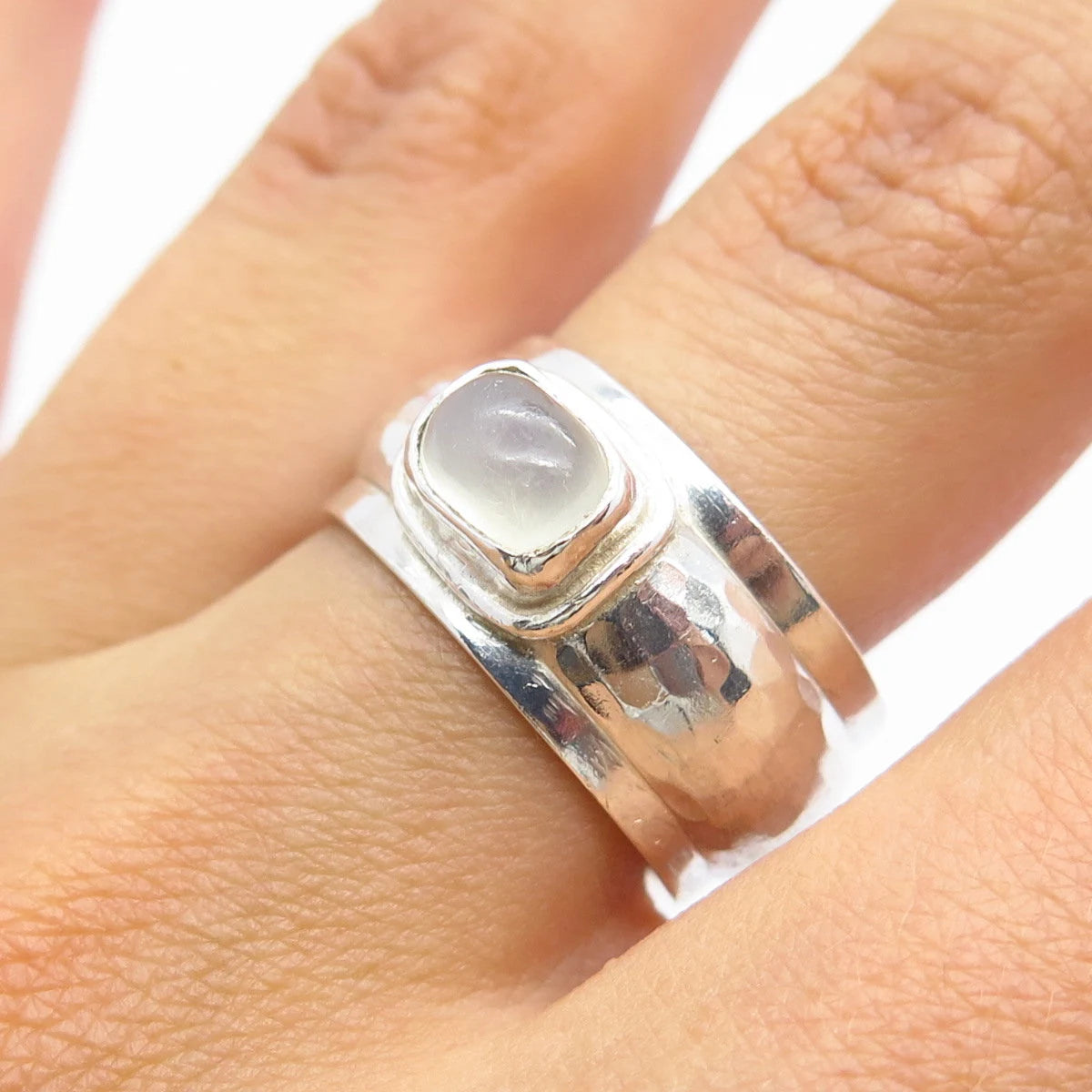 925 Sterling Silver Vintage Real Clear Quartz Hammered Wide Ring Size 8