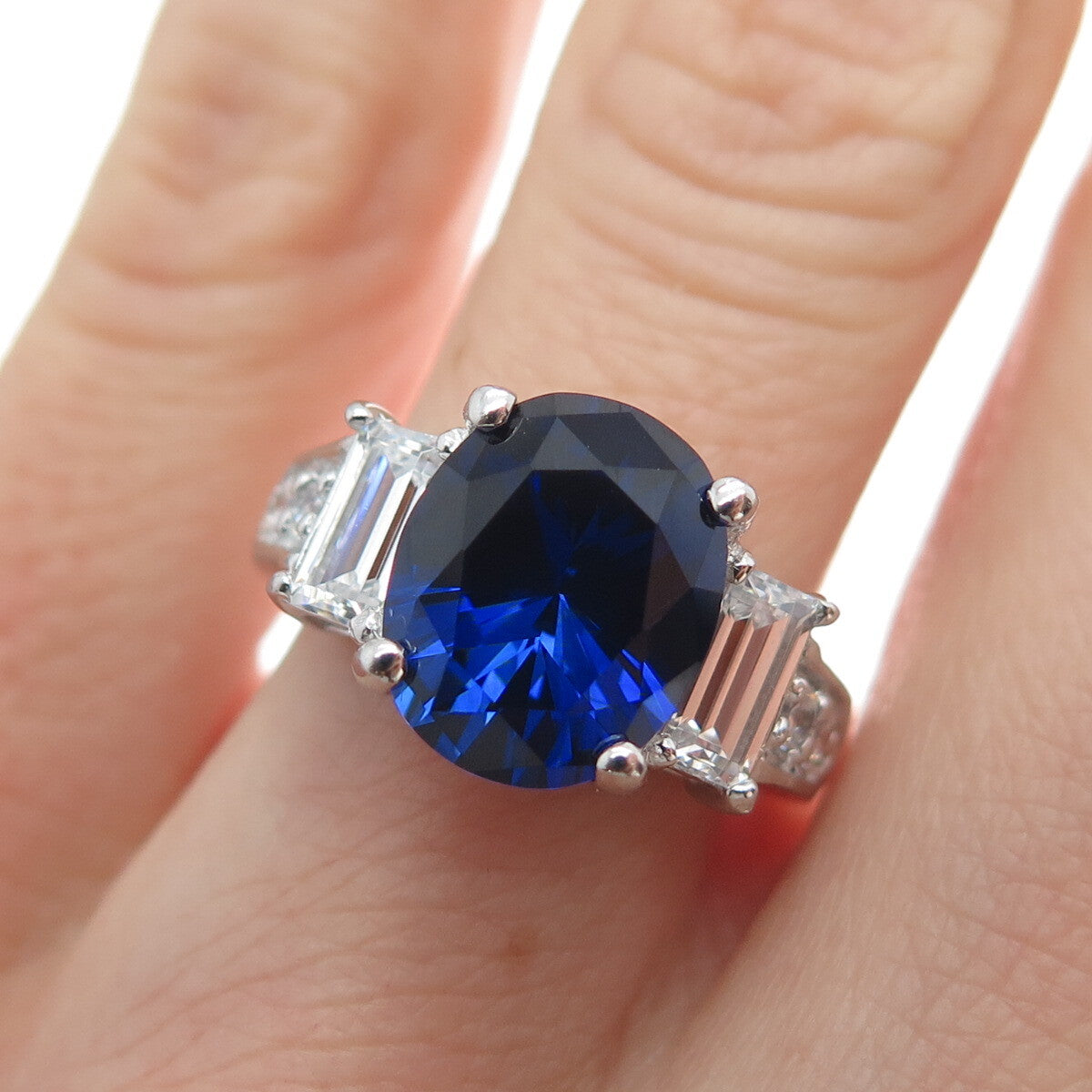 GSJ GOLD STONE JEWELRY 925 Sterling Lab-Created Sapphire & C Z Ring Size 6.25