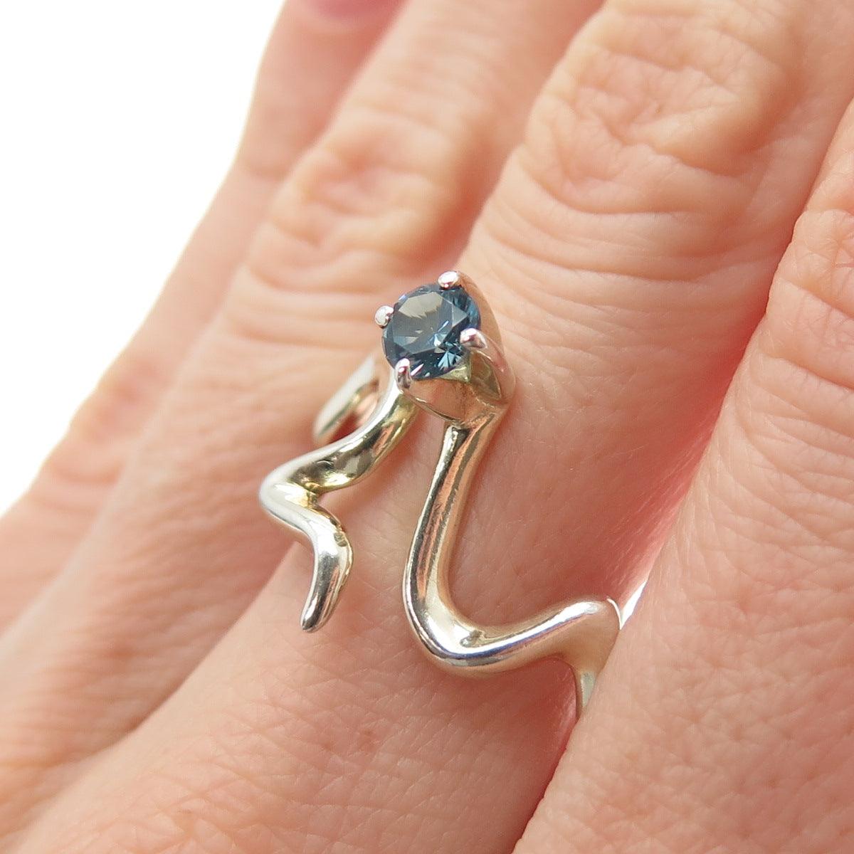 925 Sterling Silver Vintage DLD Real London Blue Topaz Adjustable Ring Size 7.75
