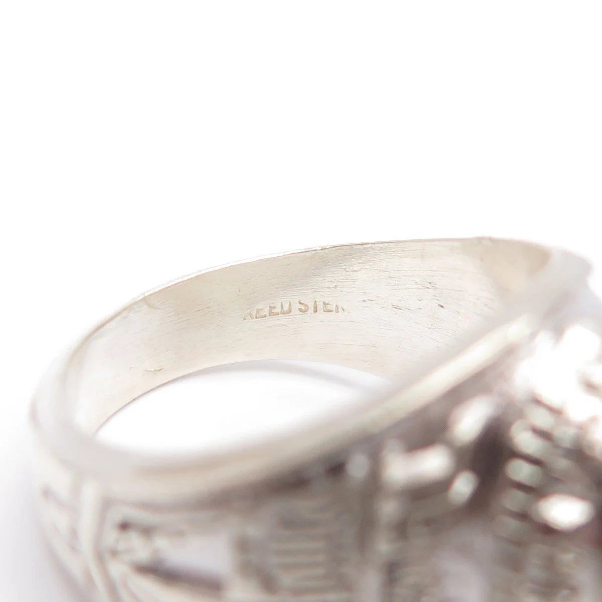 925 Sterling Silver Vintage Reed & Co Blue Glass School Ring Size 8.5