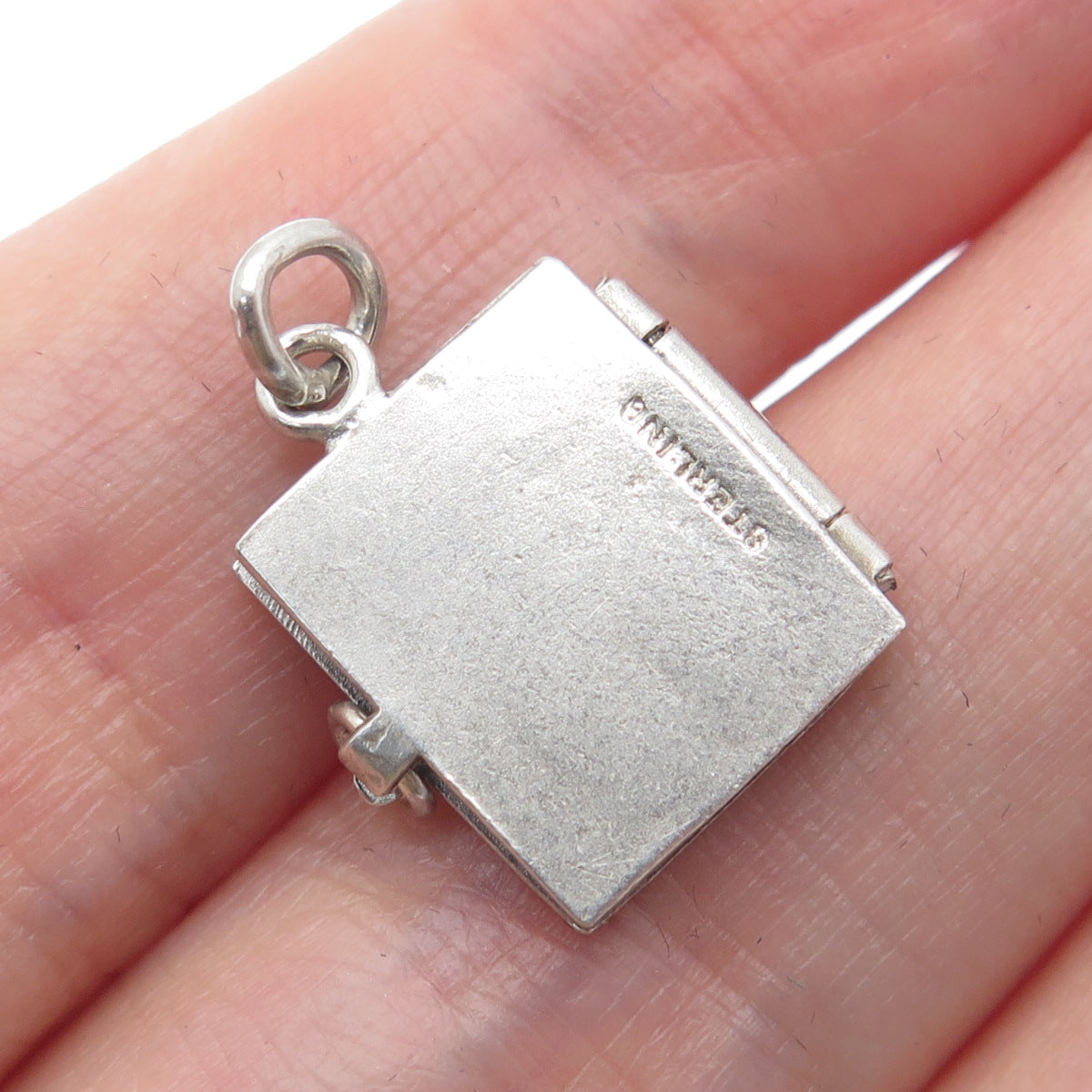 925 Sterling Vintage How To Win At Bridge Get A Horseshoe Mini Locket Pendant