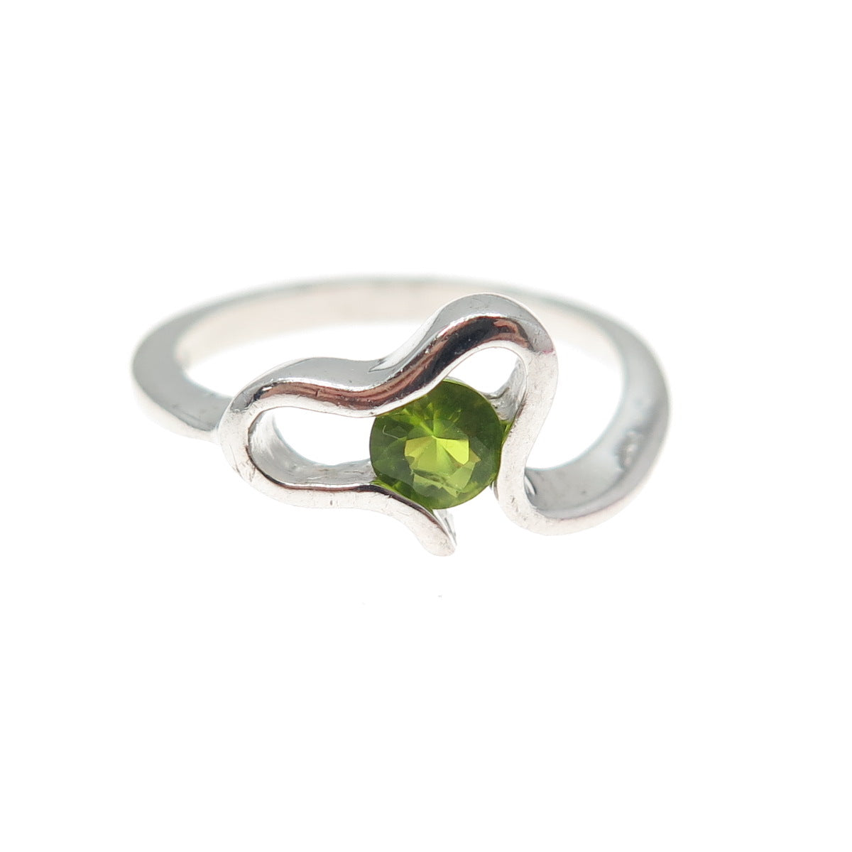925 Sterling Silver Real Round-Cut Peridot Modernist Heart Ring Size 6.75