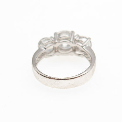 925 Sterling Silver Round-Cut C Z Engagement Ring Size 6.25