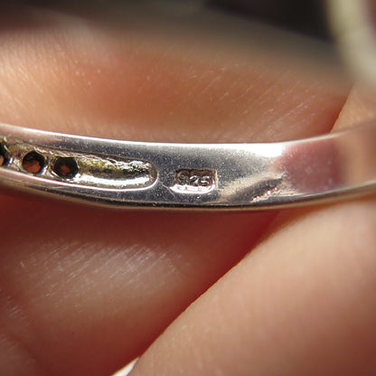 925 Sterling Silver Oval-Cut Dark Green & White C Z Ring Size 7.25