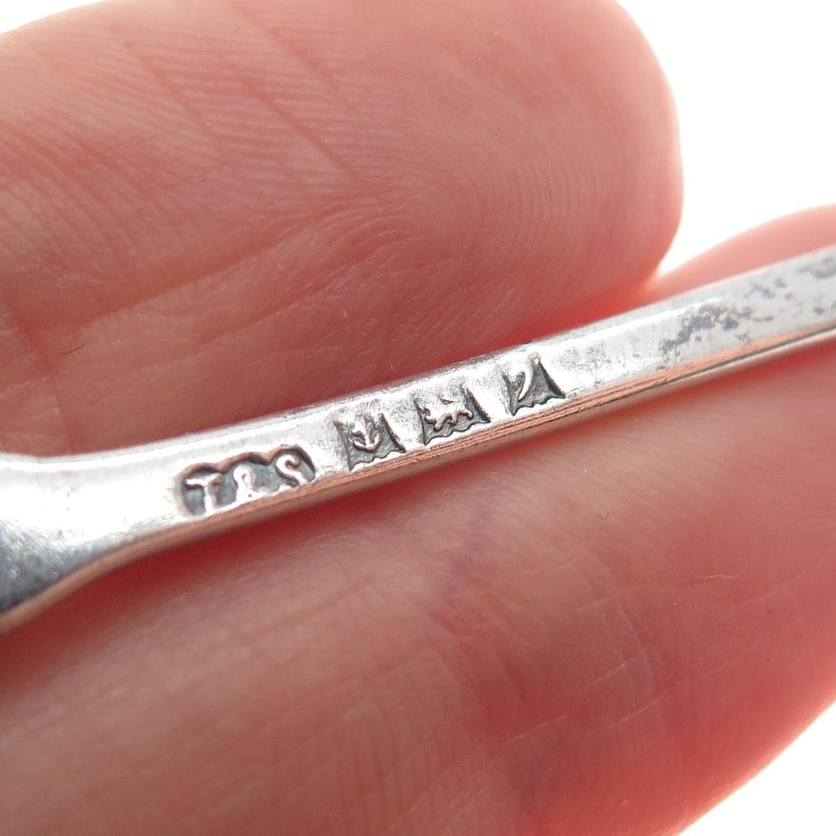 TURNER & SIMPSON 925 Sterling Vintage 1958 Birmingham Enamel Clover Coffee Spoon