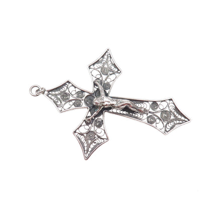 800 Silver Vintage Italy Crucifix Cross Filigree Oxidized Pendant