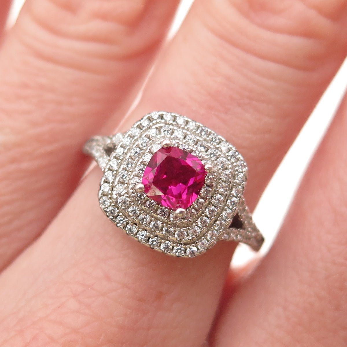 925 Sterling Silver Vintage Cushion-Cut Lab-Created Ruby & C Z Ring Size 7