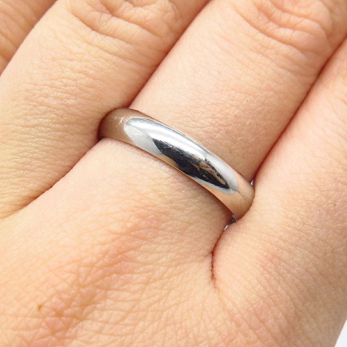 925 Sterling Silver Classic Band Ring Size 9.25