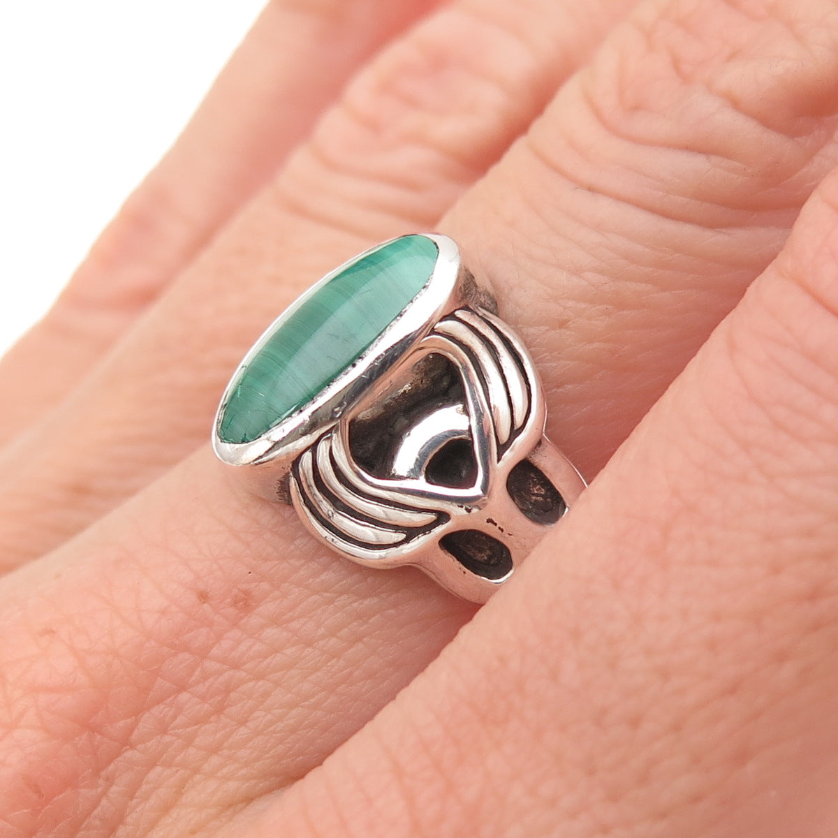 925 Sterling Silver Vintage Real Malachite Owl Bird Oxidized Ring Size 7.25