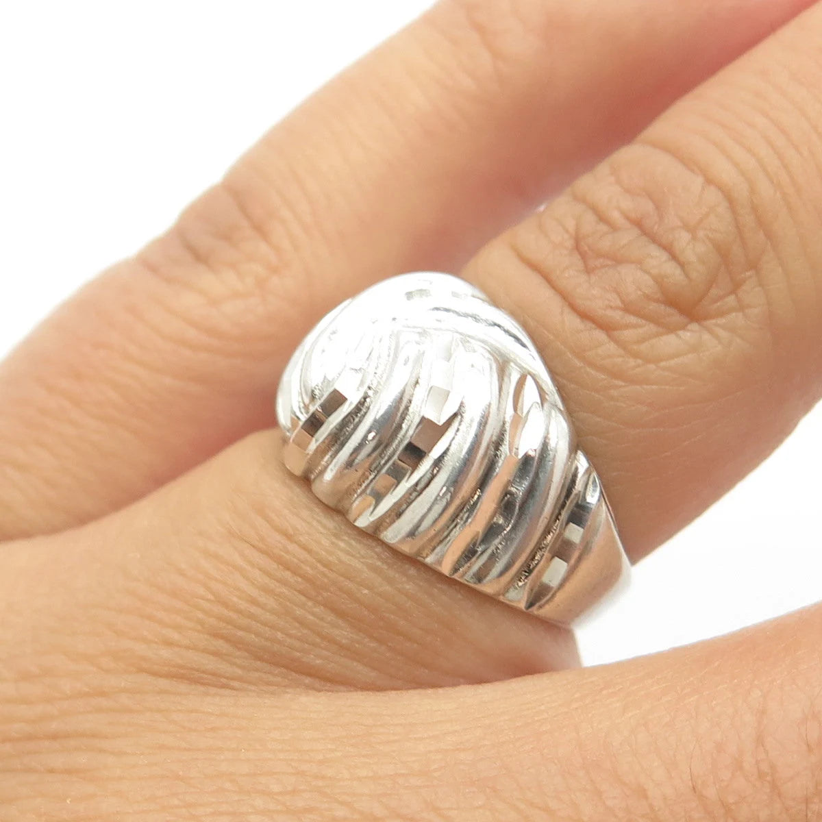 925 Sterling Silver Vintage Modernist Dome Ring Size 5.5