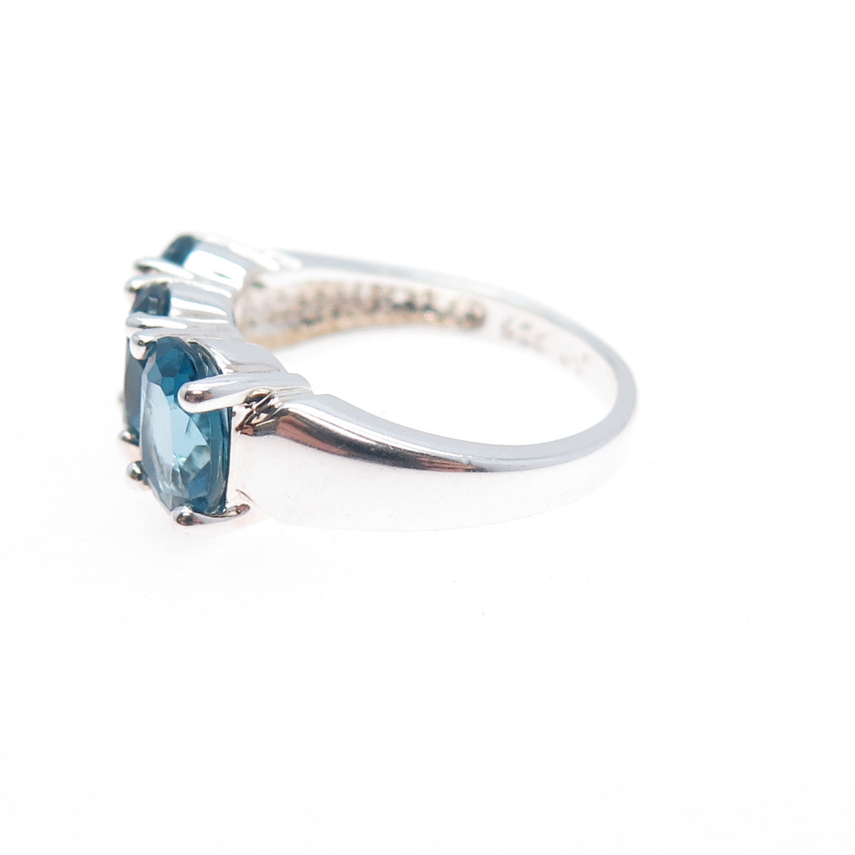925 Sterling Silver Vintage Real Oval-Cut Swiss Blue Topaz Ring Size 7.25