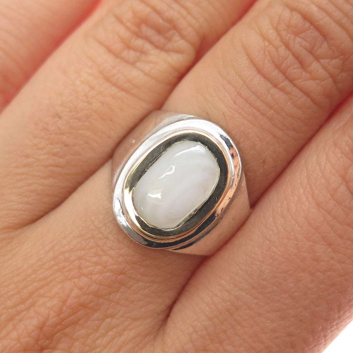 18K Gold & 950 Silver Vintage Real Mother-of-Pearl Modernist Ring Size 7.25