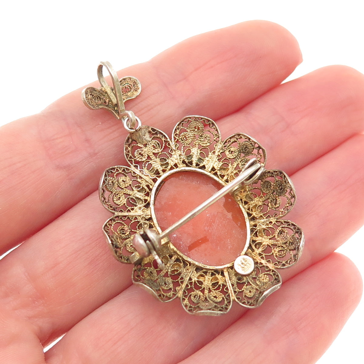 900 Silver Gold Plated Vintage Real MOP Carved Lady Cameo Pin Brooch / Pendant