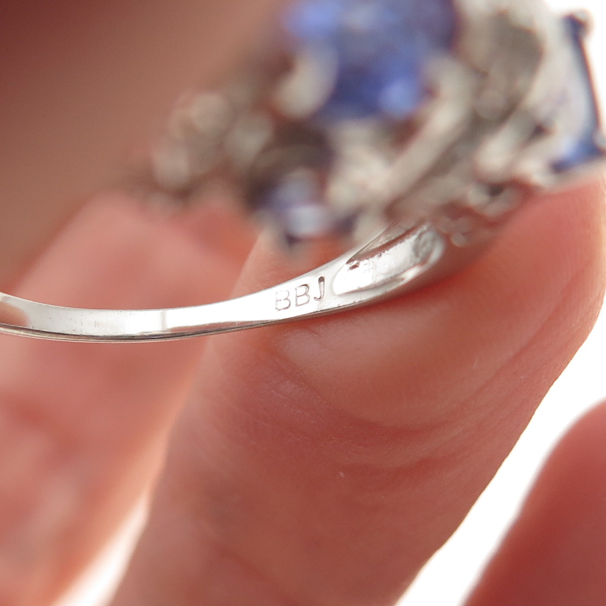 925 Sterling Silver Real Oval-Cut Tanzanite & Round-Cut White Topaz Ring Size 8