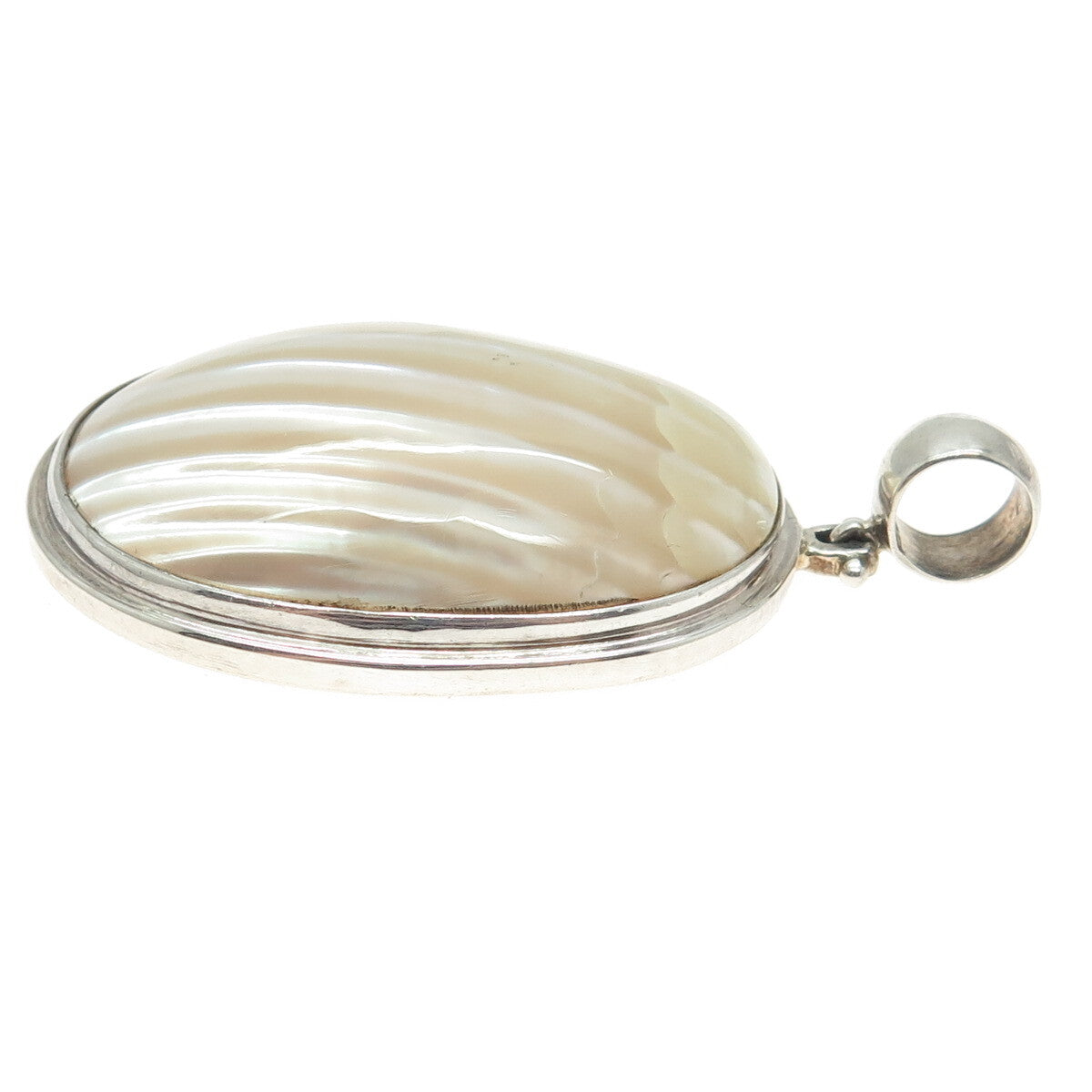 925 Sterling Silver Vintage Real Mother-of-Pearl Oval Pendant