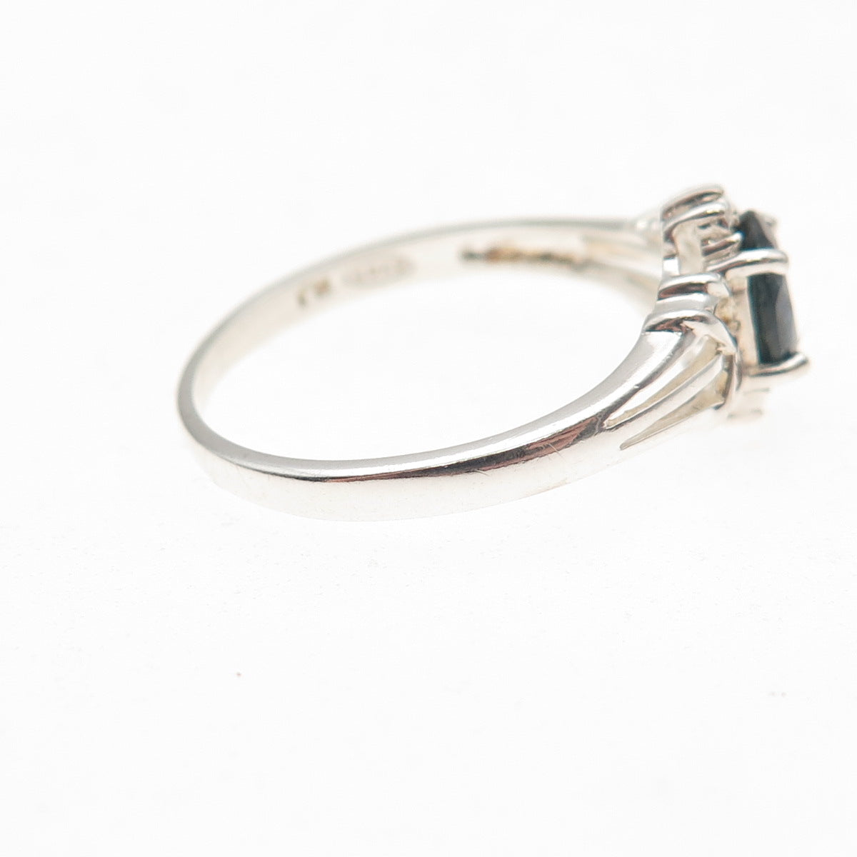 Avon RJ Graziano 925 Sterling Silver Vintage Real Oval-Cut Sapphire Ring Size 9