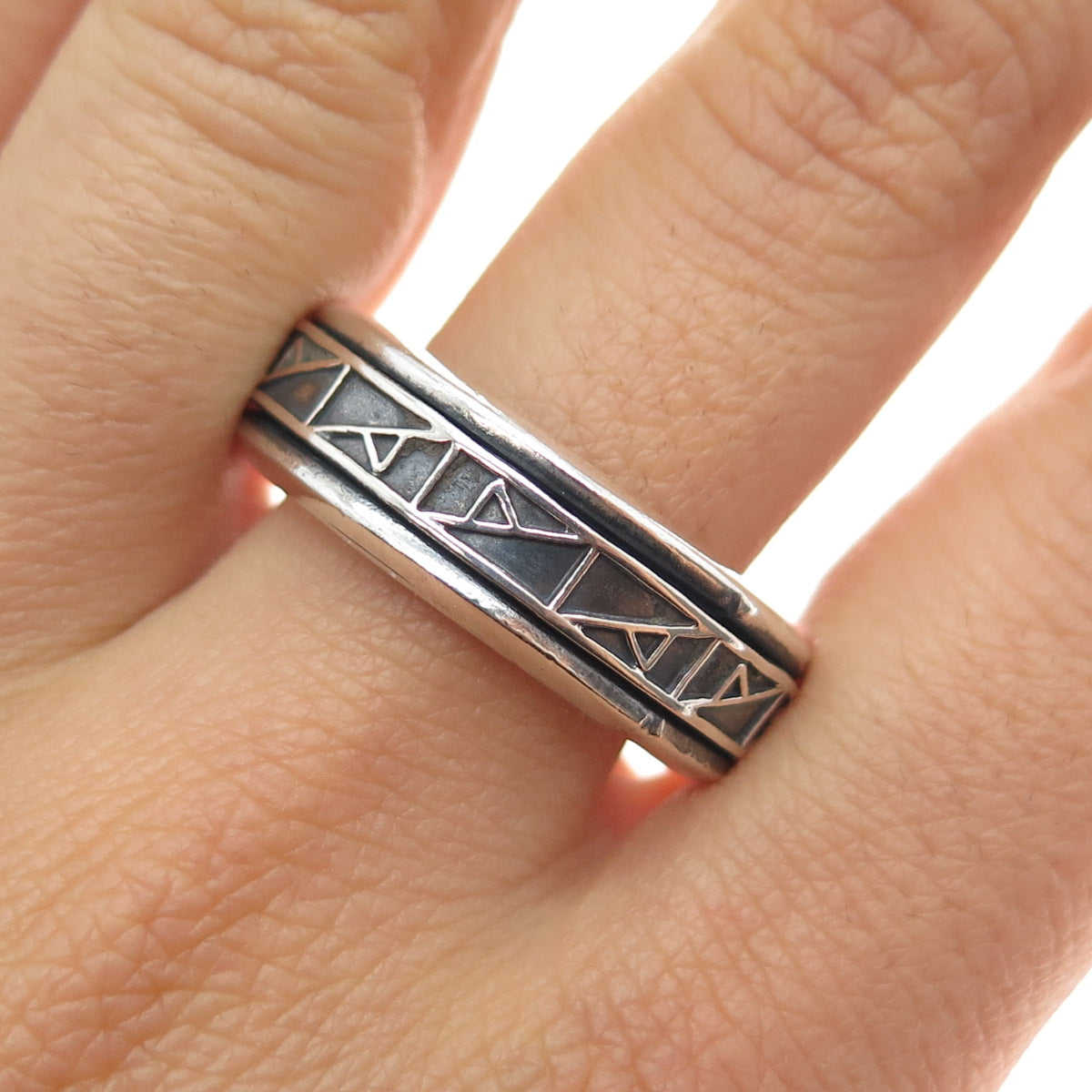 925 Sterling Silver Vintage Modernist Rotating Band Oxidized Ring Size 13.5