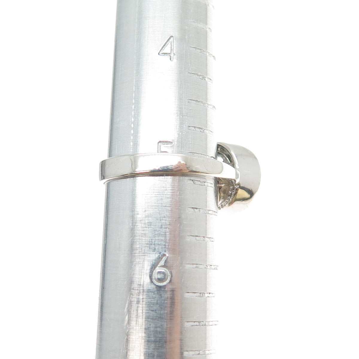 925 Sterling Silver Vintage Round-Cut Lavender C Z Modernist Wave Ring Size 5.25