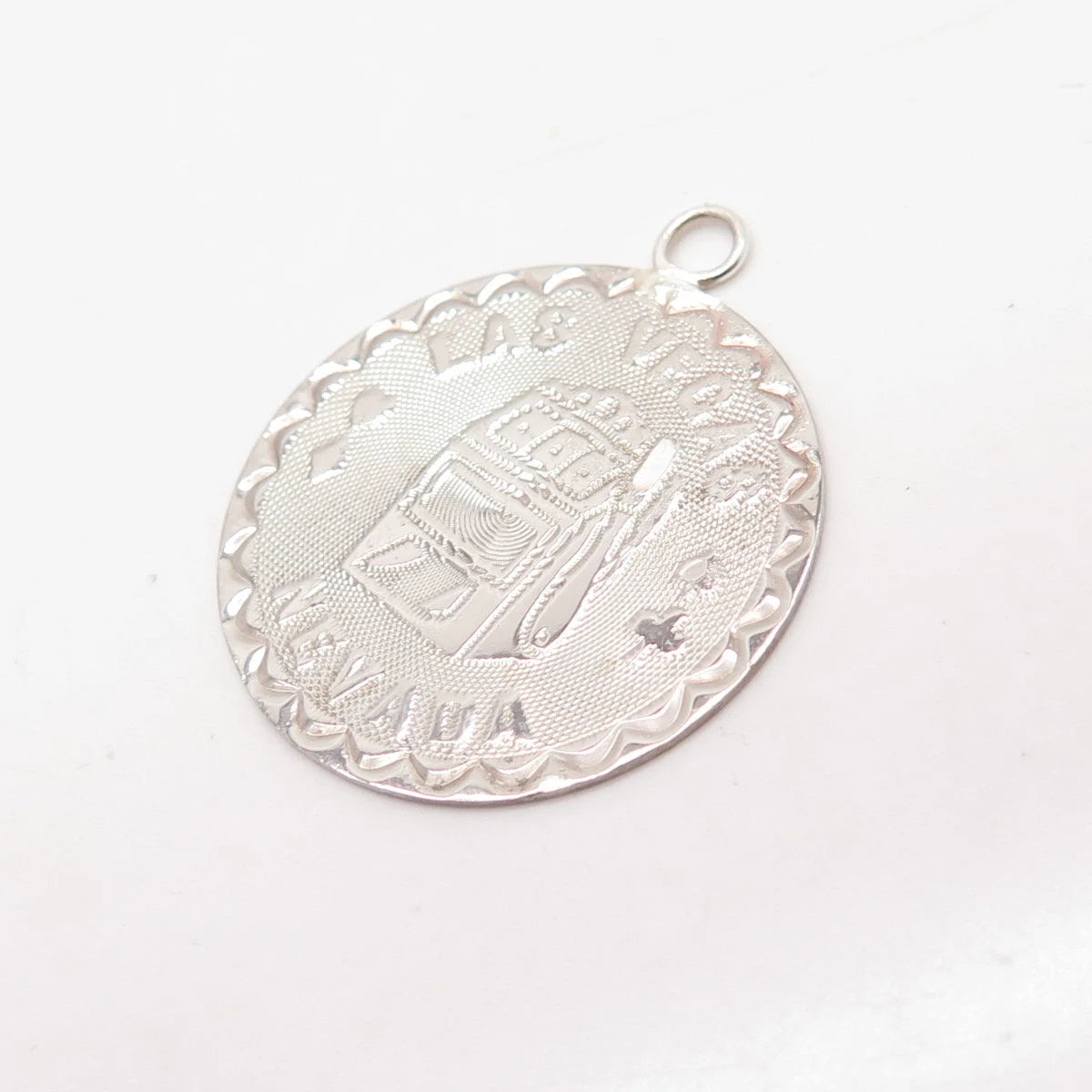 925 Sterling Silver Vintage "Nevada" Round Pendant