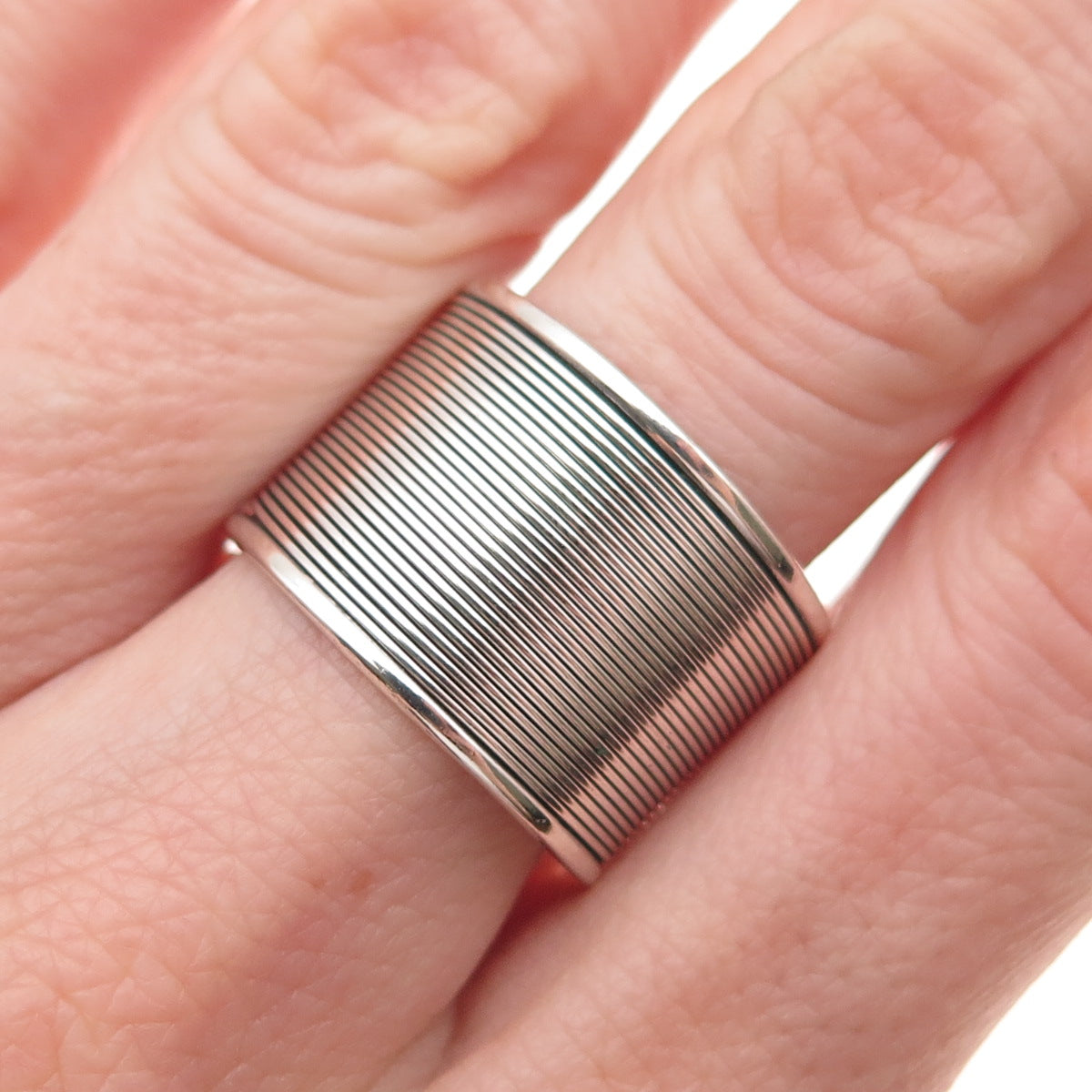 925 Sterling Silver Vintage Modernist Oxidized Wide Band Ring Size 9.5