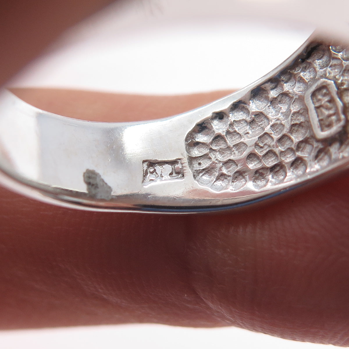 ANNIKA WITT 925 Sterling Silver Vintage Real MOP Modernist Ring Size 9