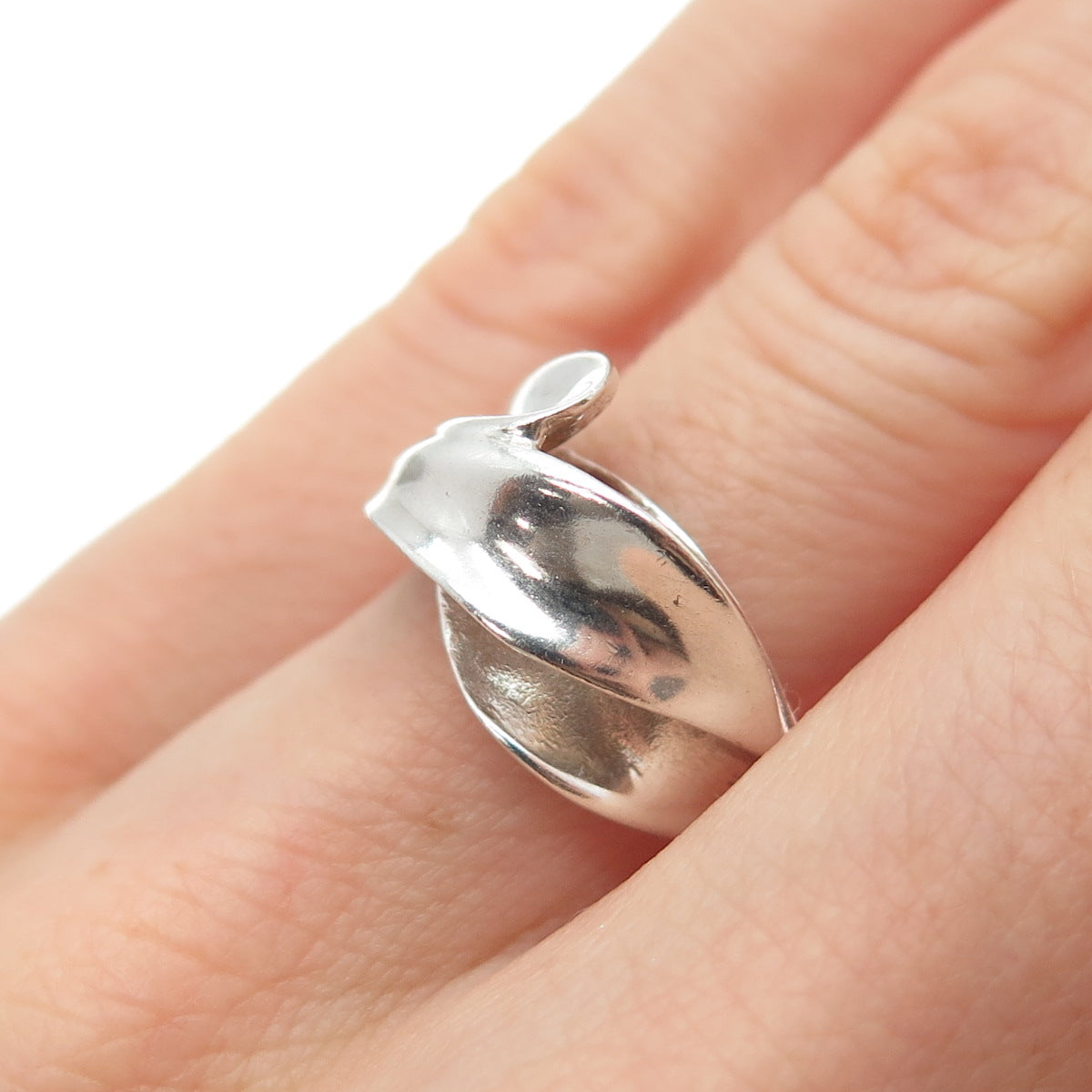 CELLINI 925 Sterling Silver Vintage Modernist Petal Ring Size 5.75