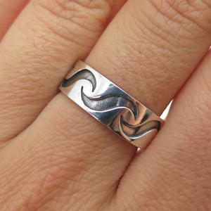 925 Sterling Silver Vintage All Around Wavy Oxidized Band Ring Size 8