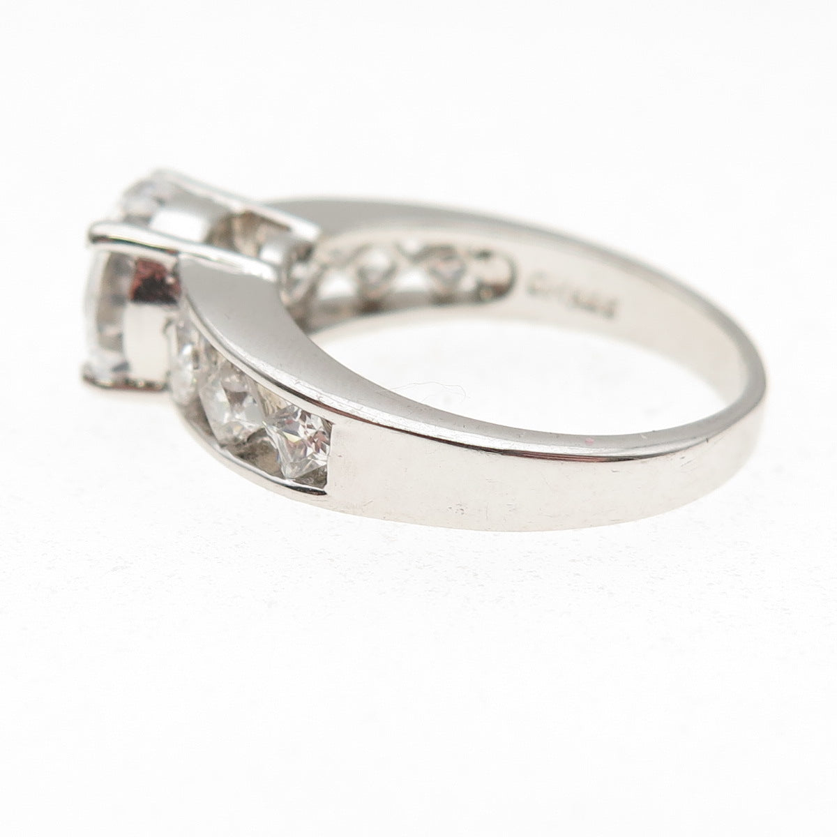 925 Sterling Silver Round & Princess-Cut C Z Engagement Ring Size 9