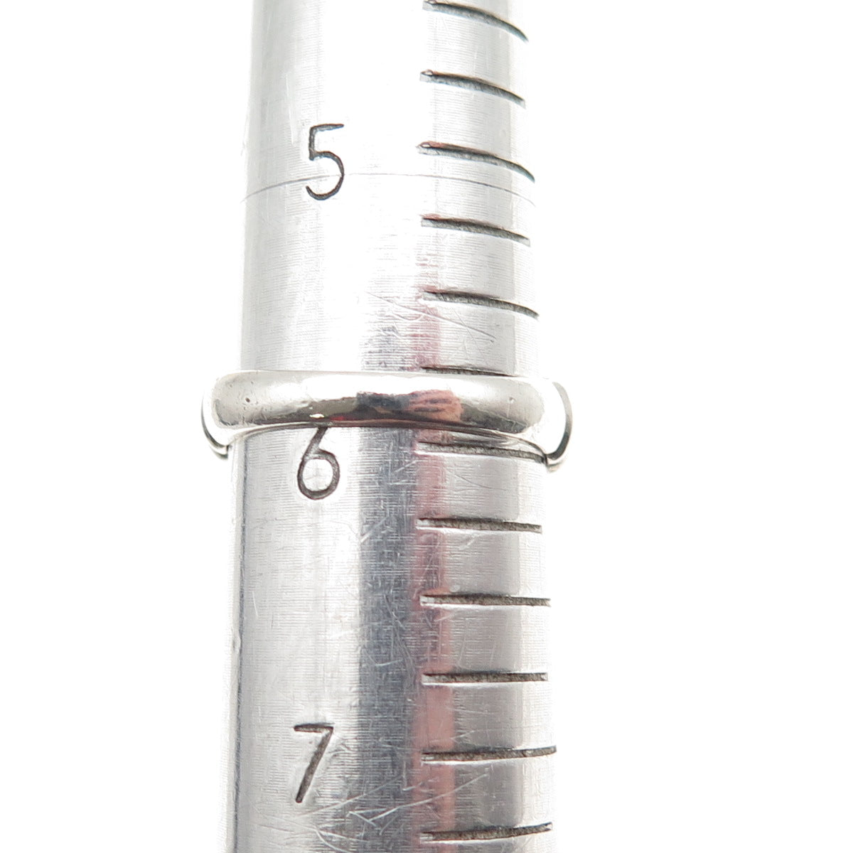 925 Sterling Silver Vintage Oval-Cut C Z Ribbed Ring Size 6