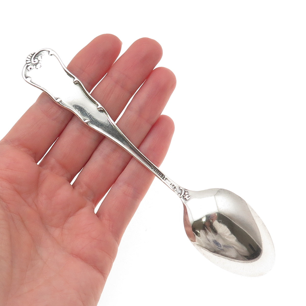 925 Sterling Silver Antique Art Deco Chicago States & Cities Coffee Spoon