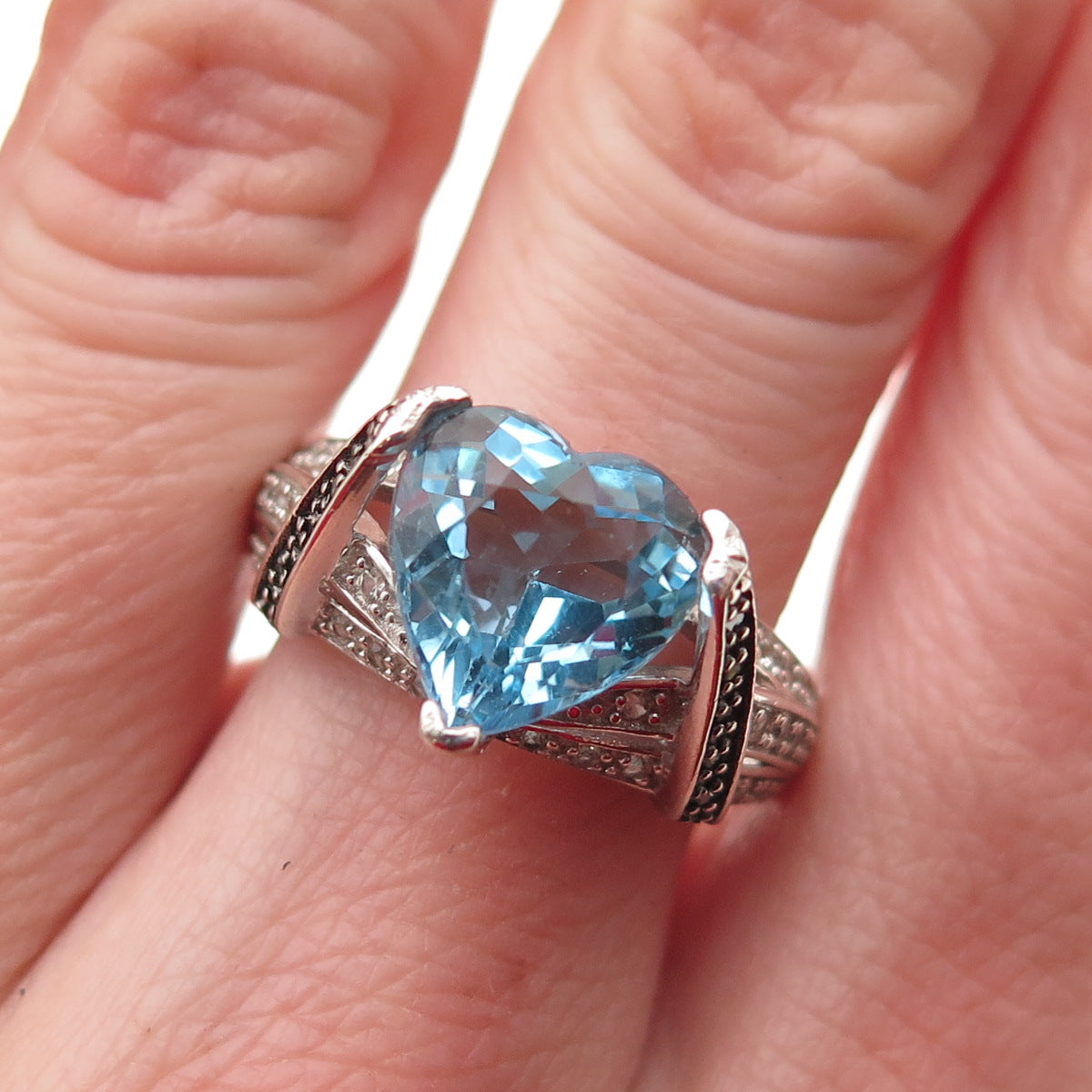 925 Sterling Silver Real Round-Cut Green Diamond Blue & White Topaz Ring Size 9