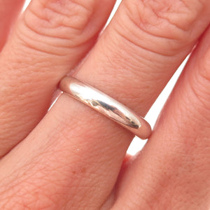 835 Silver Vintage Classic Wedding Oxidized Band Ring Size 7.25