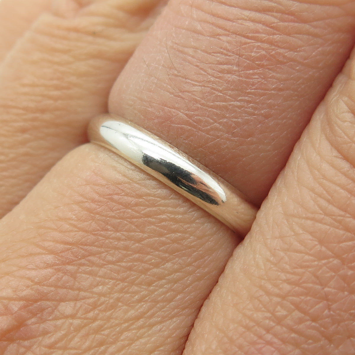 925 Sterling Silver Vintage Classic Wedding Band Ring Size 7.25