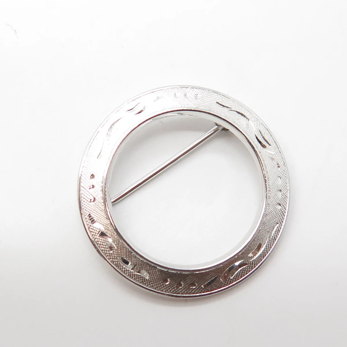 925 Sterling Silver Vintage Engraved Swirl Mesh Open Round Pin Brooch