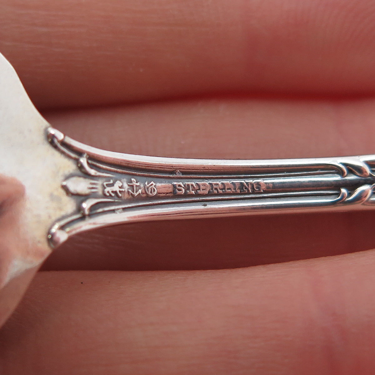 GORHAM Sterling Silver Antique Art Deco Minnesota States & Cities Tea Spoon H930
