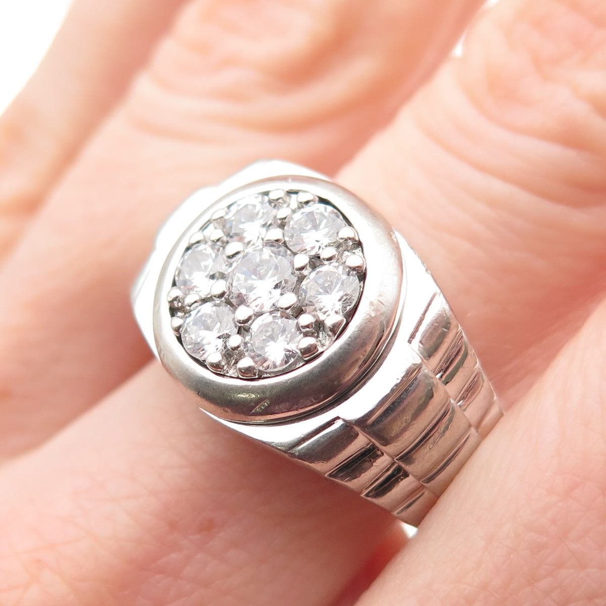 925 Sterling Silver Round-Cut C Z Signet Ring Size 10.25