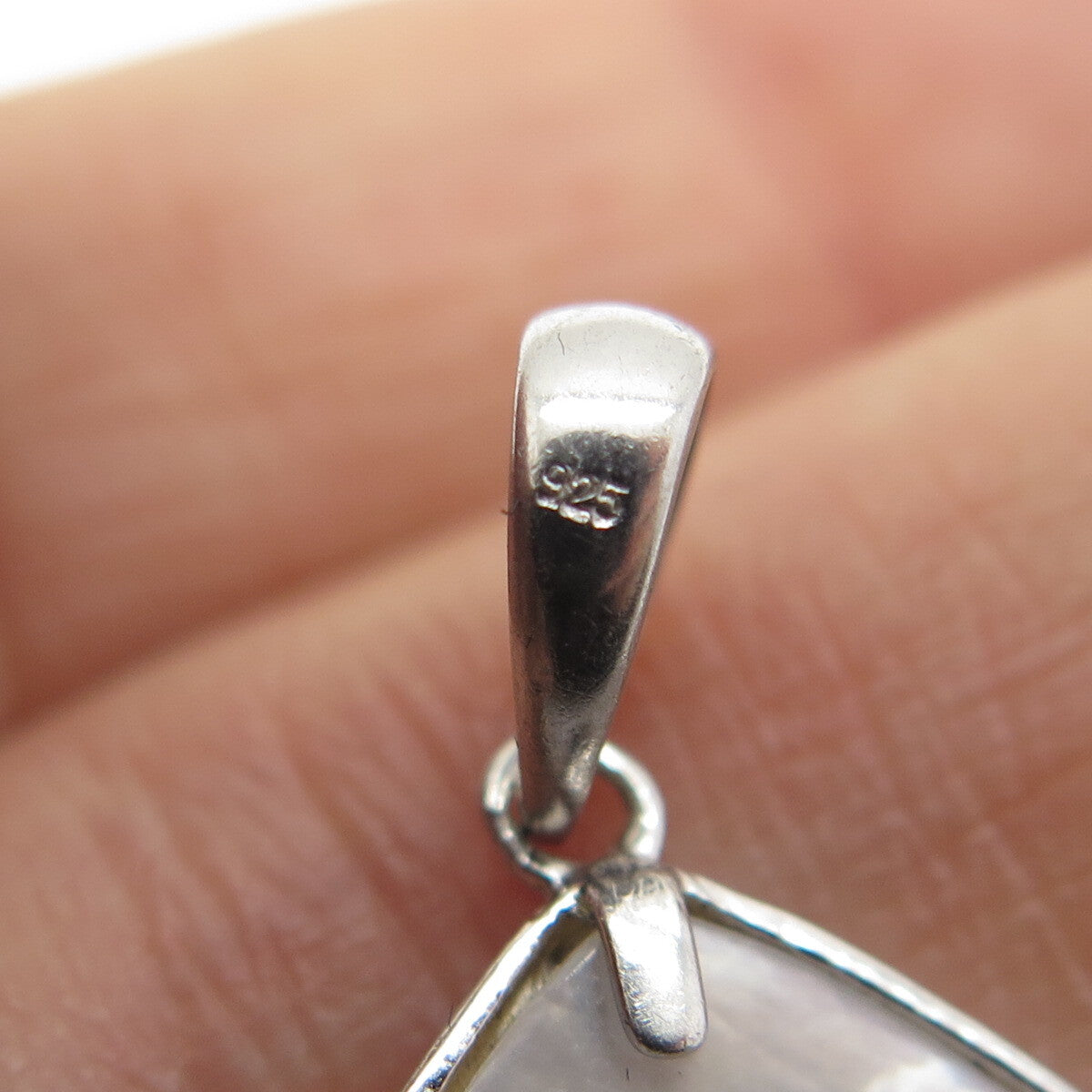 925 Sterling Silver Vintage Real Mother-of-Pearl Ornate Teardrop Pendant